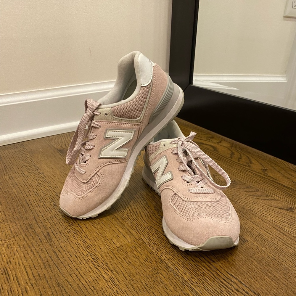 Women’s New Balance Classic 574s